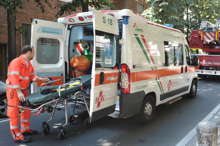 Maxi incidente a Sesto: 11 feriti in centro città, di cui 4 bambini
