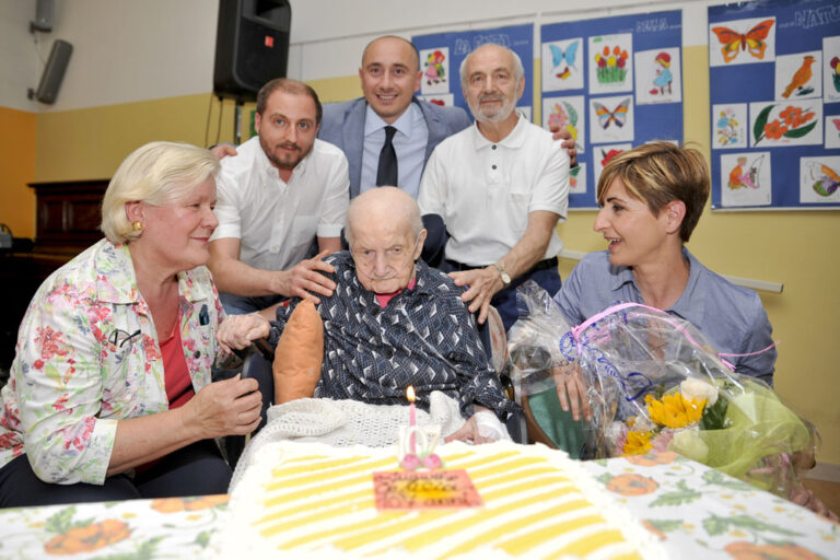 Una sestese doc di 107 anni: auguri nonna Cecilia