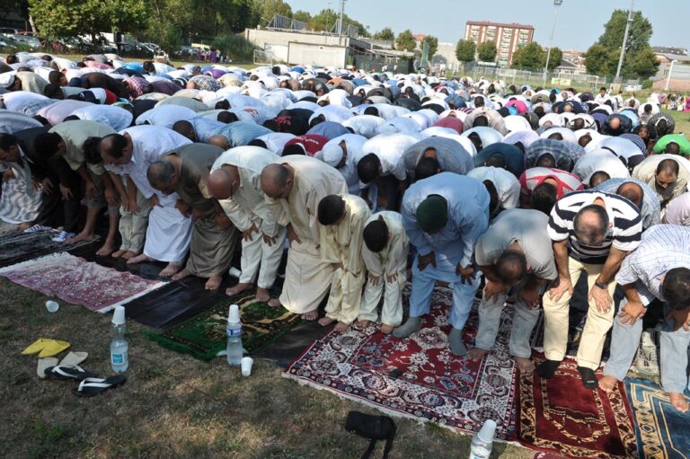 Arriva il Ramadan: due centri islamici, ma non a norma