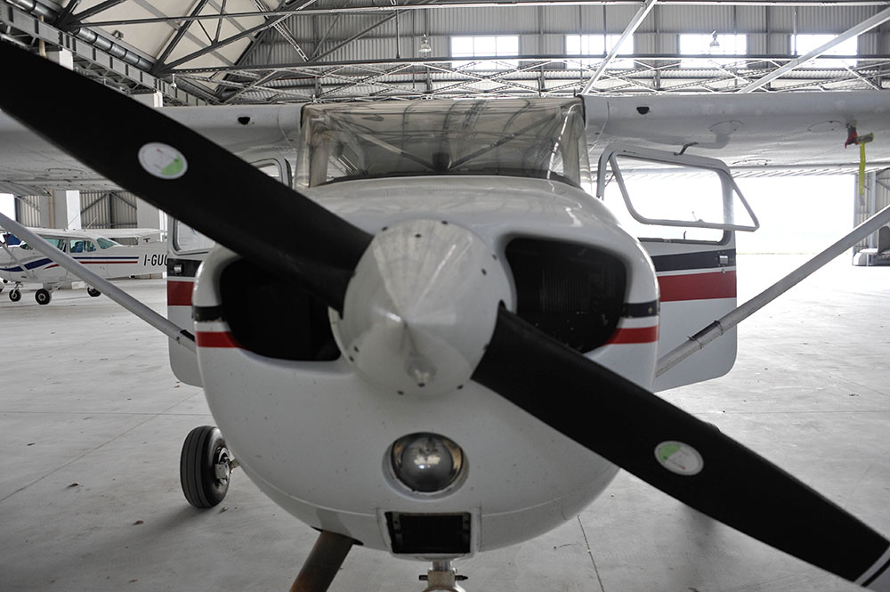 Sogni di diventare pilota? Aeroclub Milano offre borsa di studio ai giovani