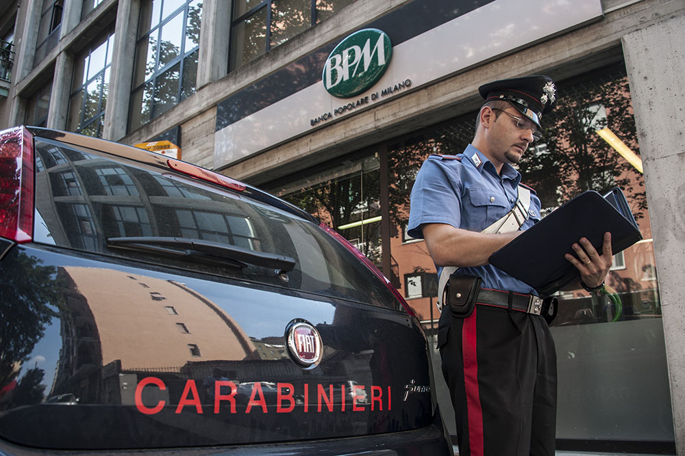 Controlli del 25 Aprile, i Carabinieri chiudono un bar e multano un ristorante