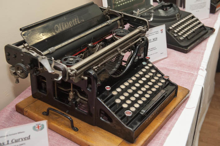 Il fascino della macchina da scrivere rivive al Tenebiaco