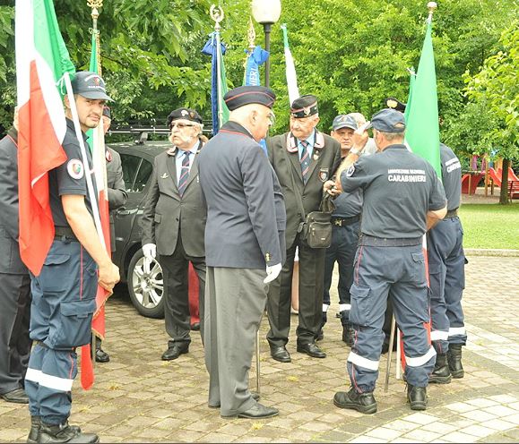 Cologno, l’associazione nazionale Carabinieri “al servizio” degli anziani