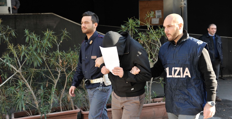 Agguato alla ex a Milano. Arrestato per stalking 33enne di Sesto