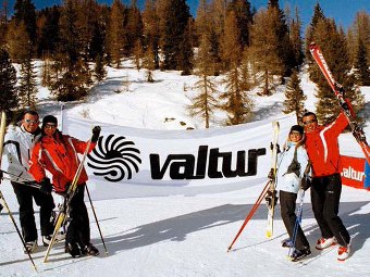 Valtur cerca personale nei suoi villaggi per la stagione invernale