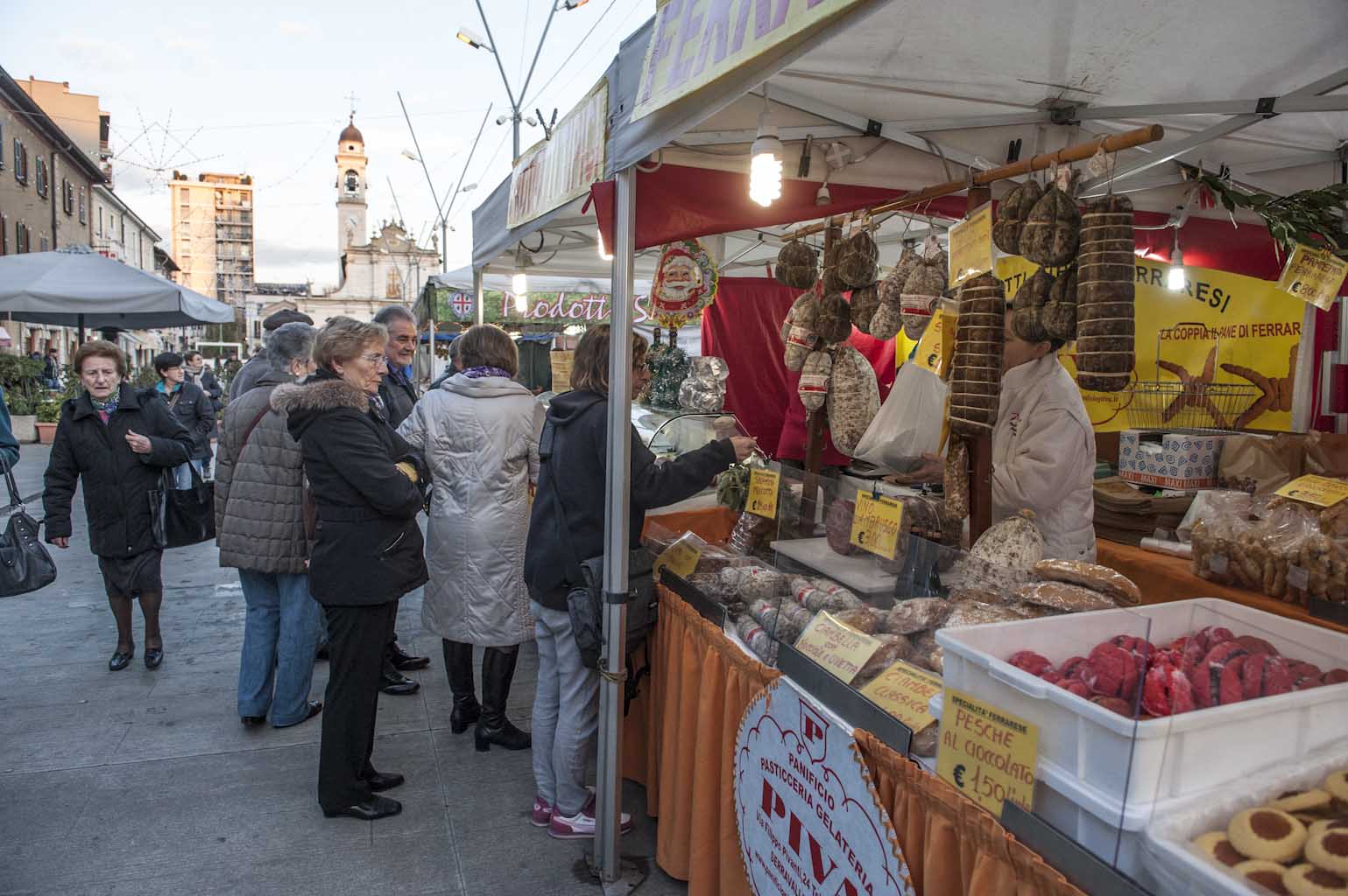 Cibo di strada a Cinisello, 4 giorni di festa con Elite Street Food Christmas Festival