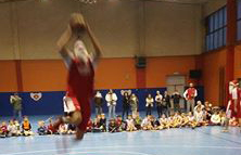 ASA Basket, auguri spettacolari con i Babbi Natale volanti
