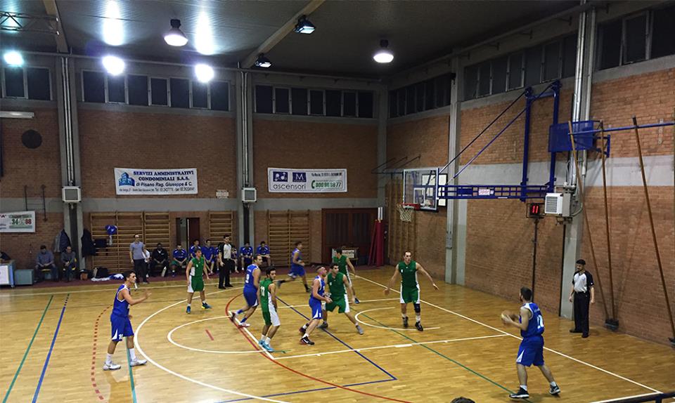 Basket: la Rondinella passa il turno, Castronno è ko
