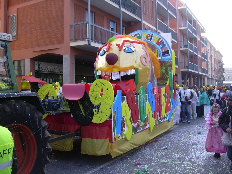 Cinisello, Carnevale “blindato” in piazza Costa
