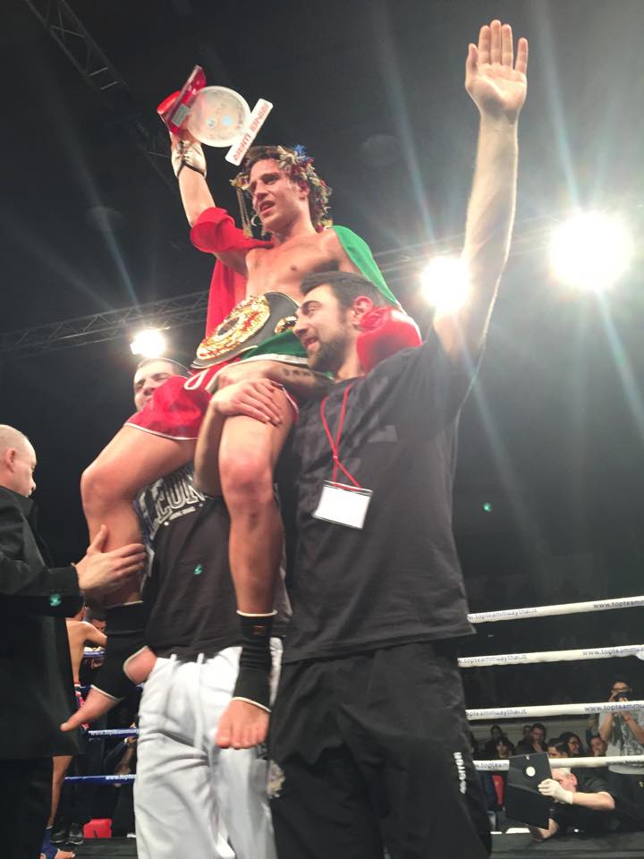 Luca Roma a Ring War si laurea Campione del Mondo