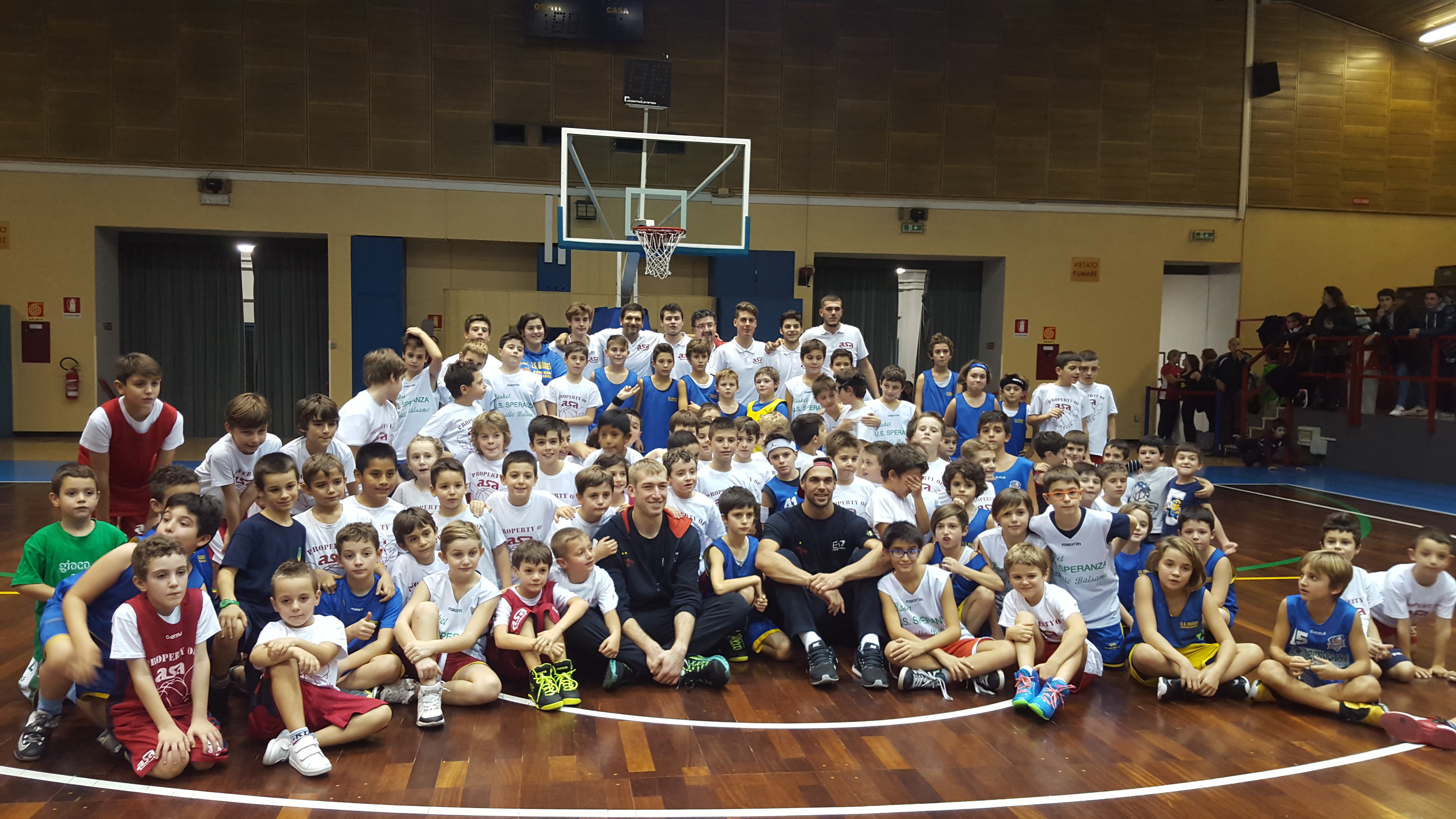 Basket, Cerella e Hummel al PalaAllende: che festa per il minibasket!