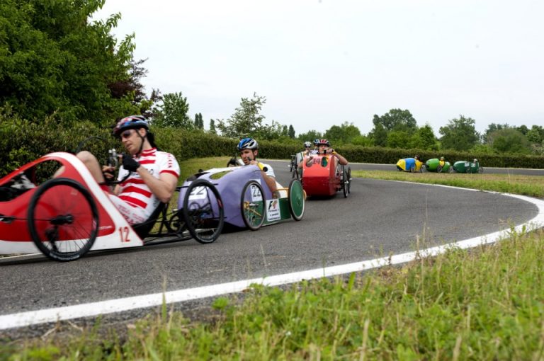 Formula 1 a pedali: festa della velocità al Velodromo del Parco Nord