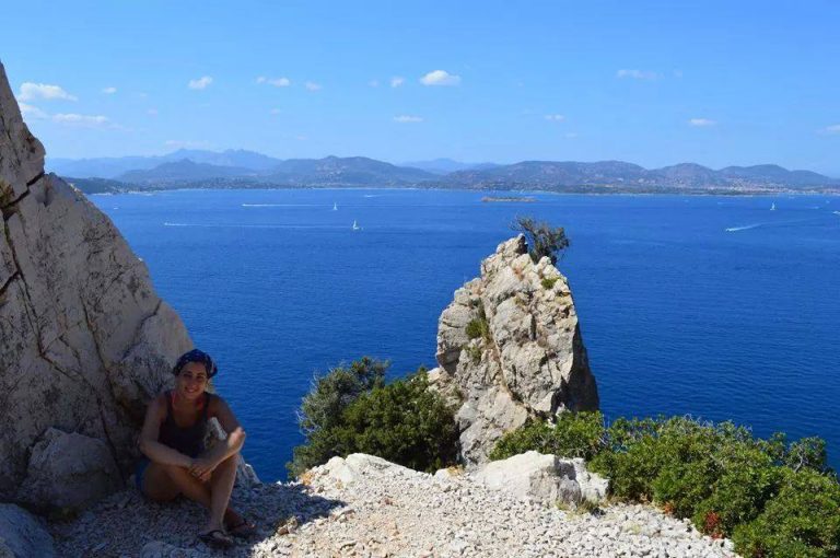 Tragedia in Sardegna: Valentina, giovane medico di Sesto, muore in un incidente