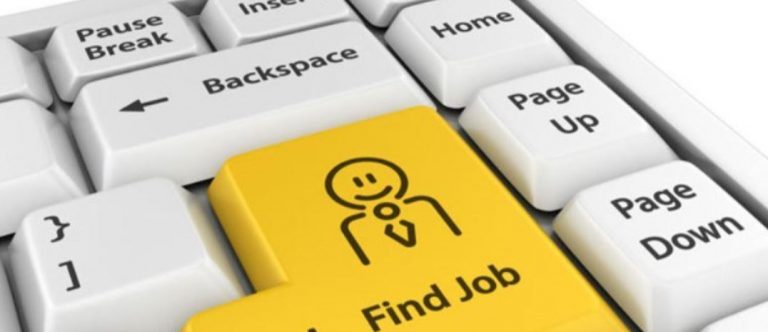 Mercato del lavoro: la ricerca si sposta sul web
