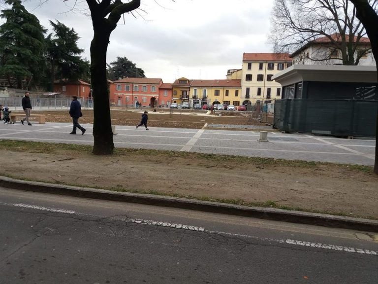 Cusano Milanino: piazza Cavour restituita alla città
