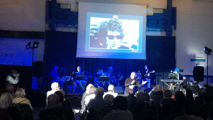 La serata dedicata a Bob Dylan organizzata da Uniabita