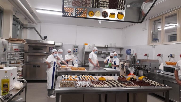 I nuovi laboratori di panetteria e pasticceria al CIOFS Cinisello Mazzarello