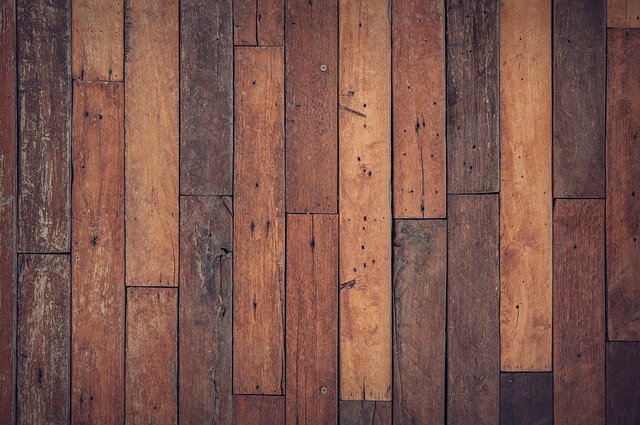 Tavole di legno, quali essenze scegliere? Vantaggi e caratteristiche