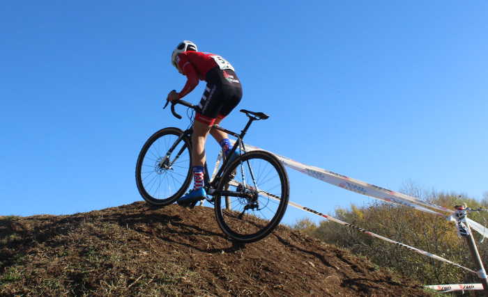 In Val Vermiglio, sulla neve, si sfidano i big del ciclocross