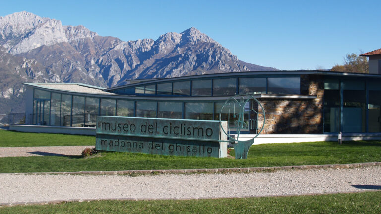 Museo del Ghisallo, riapre la stagione con i ricordi di Giuseppe Saronni