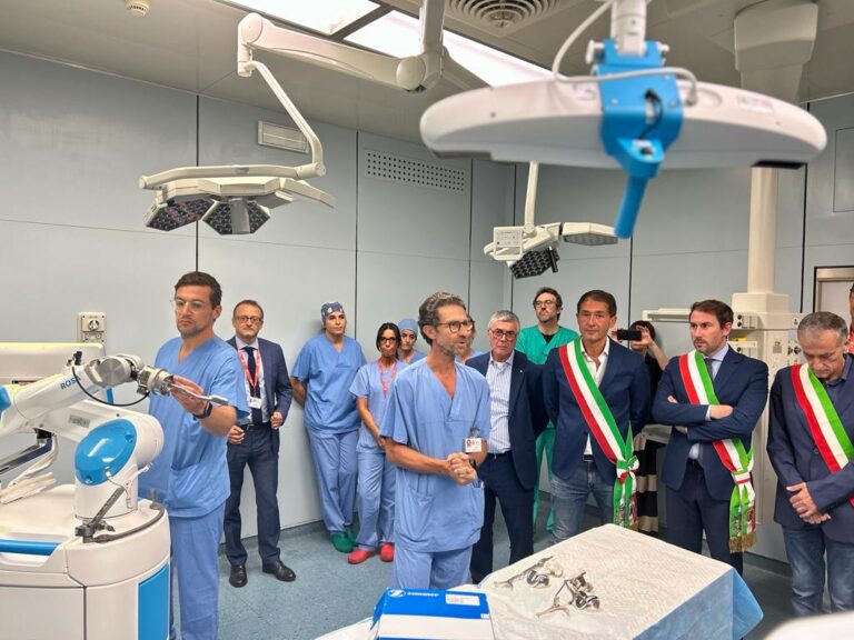 Cinisello Balsamo, ASST Nord Milano: al Bassini un robot per gli interventi di protesi al ginocchio