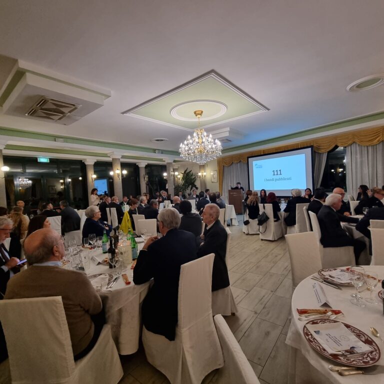 Cena di Gala per la tradizionale raccolta fondi della Fondazione di Comunità del Nord Milano, a Villa Magnolie di Garbagnate